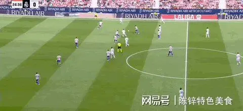 转会期皇家马德里篮球队回应争议——足总杯节点到来,质疑声四起,临场指挥获称赞的简单介绍 转会期皇家马德里篮球队回应争议——足总杯节点到来,质疑声四起,临场指挥获称赞的简单介绍